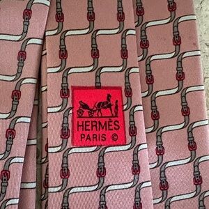 Hermès Pink Patterned Tie